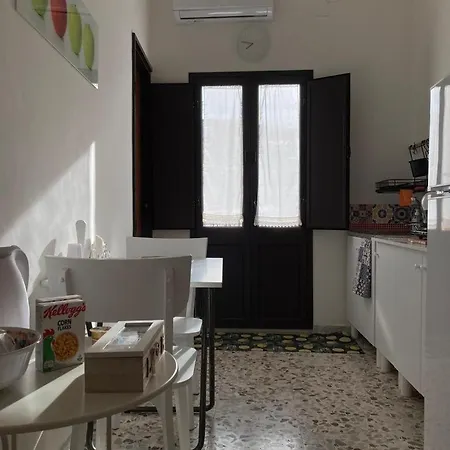 Vanedda 3* لينتيني